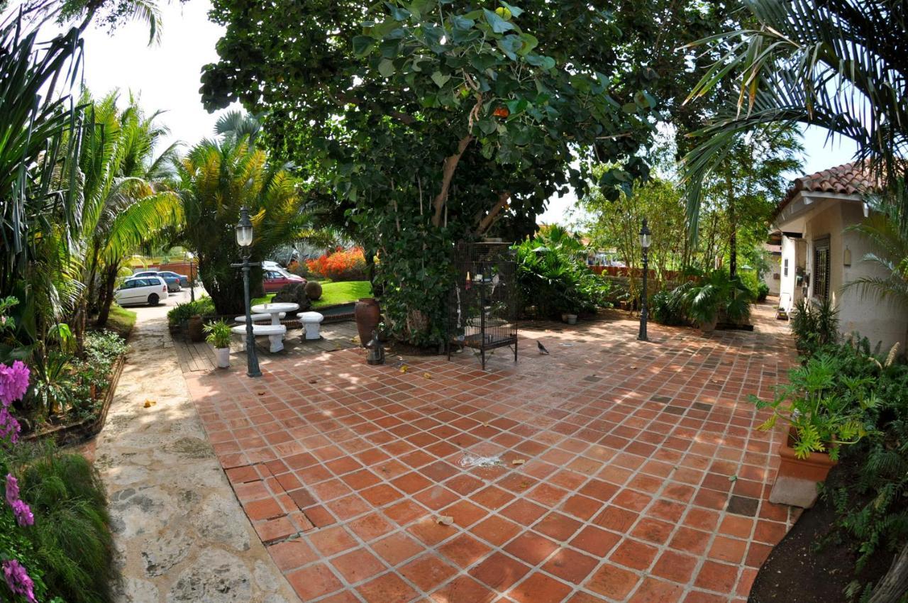 Sun Reef Village On Sea Willemstad Exteriör bild